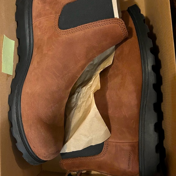 Sorel Waterproof Boots EUC - Picture 7 of 9